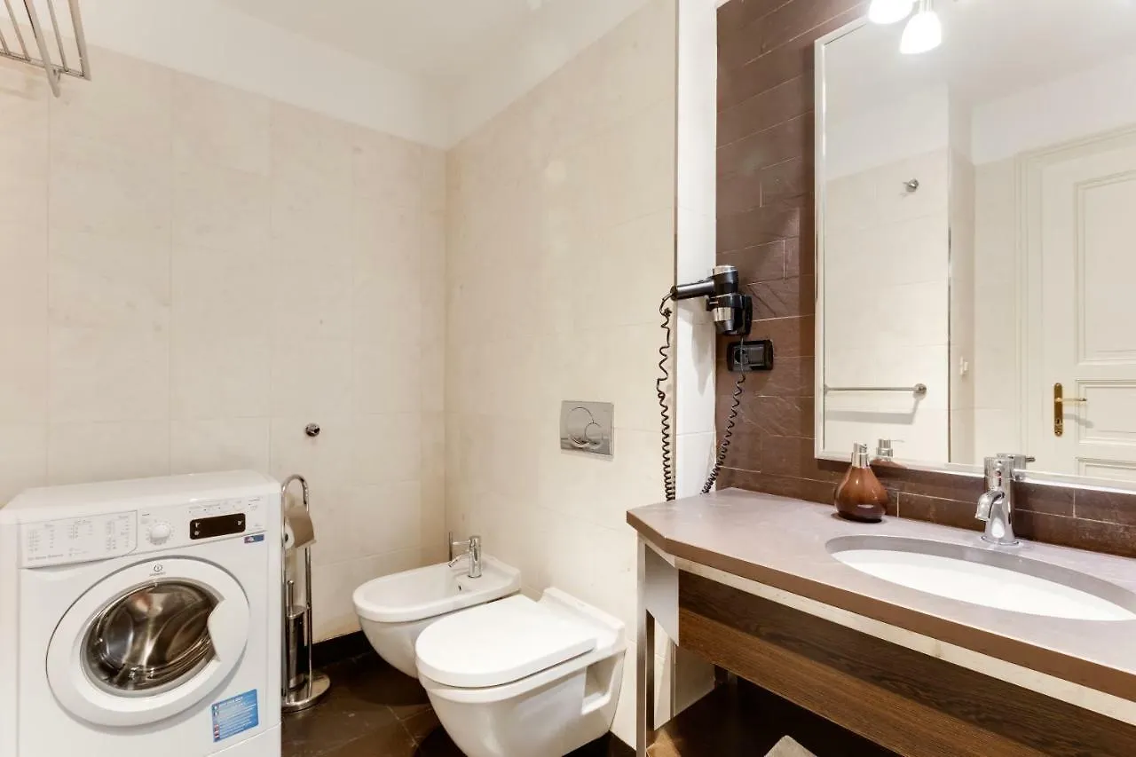 Halkova Studio Apartment Prague